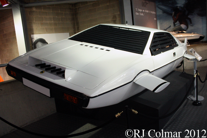Lotus Esprit, Wet Nellie, The Spy Who Loved Me, Bond In Motion, Beaulieu